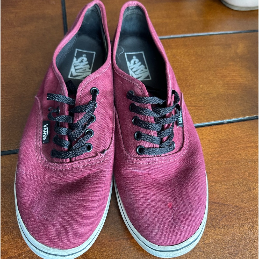 Size 9 maroon vans